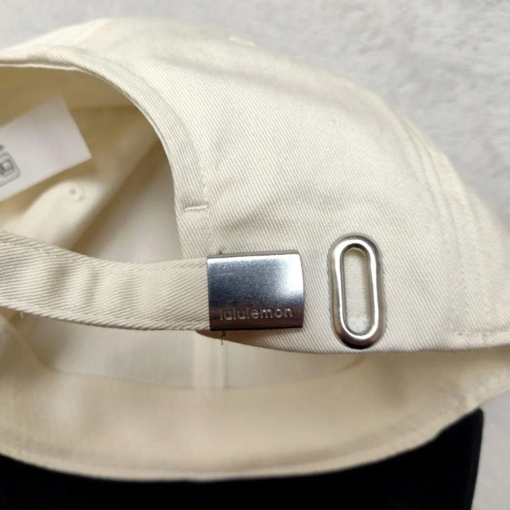 Lululemon Hat Cap Strap Back Adjustable Womens S/M White Colorblock 5 Panel